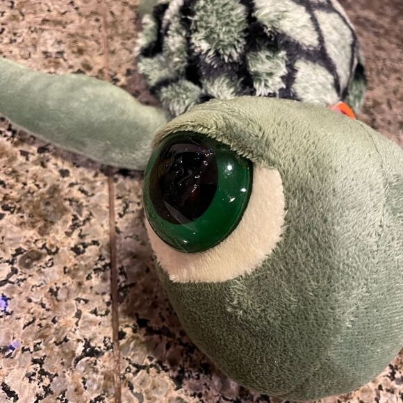 Aurora Dreamy Eyes Turtle Plush Turtle - Picture 13 of 16